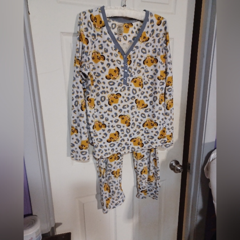 Leopard Print Women's Pajama Set - Blue and Yellow